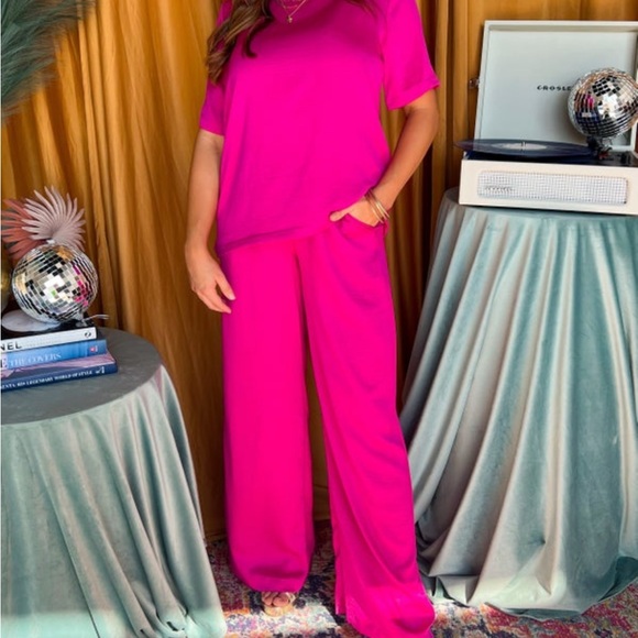 Pink Top and Pants Set Size Small - Picture 3 of 5